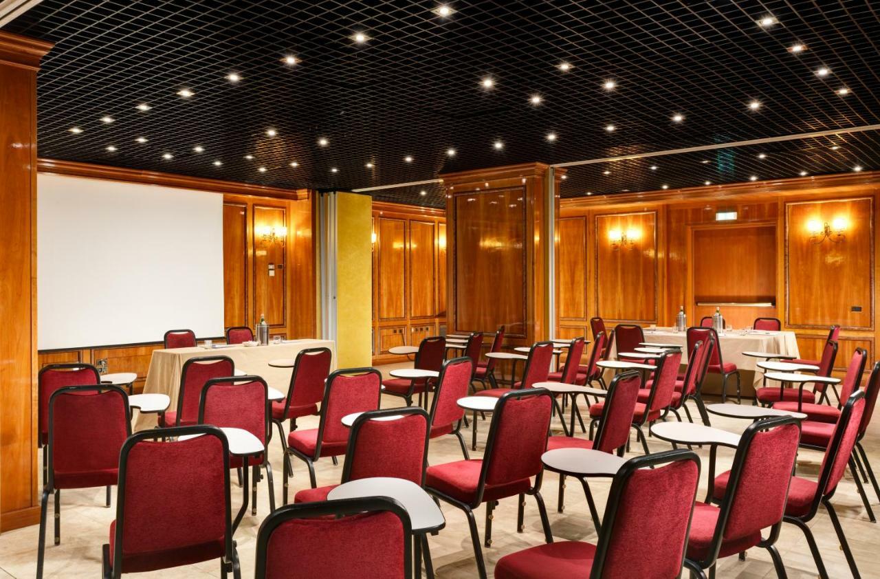 Una Scandinavia Hotel Milão
